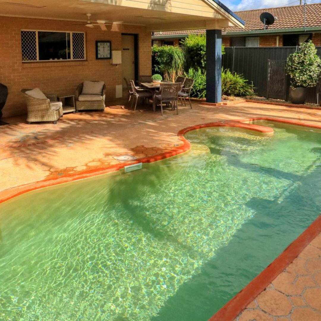 1080 x 1080 1080 x 1080